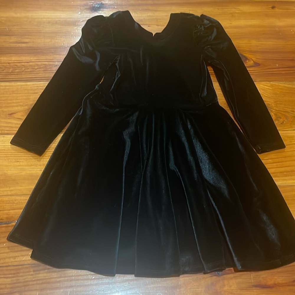 NEW- Chaser Stretch Velvet Bow Detail Puff Sleeve Dress Sz. 5